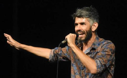 Sabato 21 settembre | TREPUZZI - La rassegna "Un teatro nel bosco" si chiude con la "Stand Up Poetry" di Lorenzo Marangoni